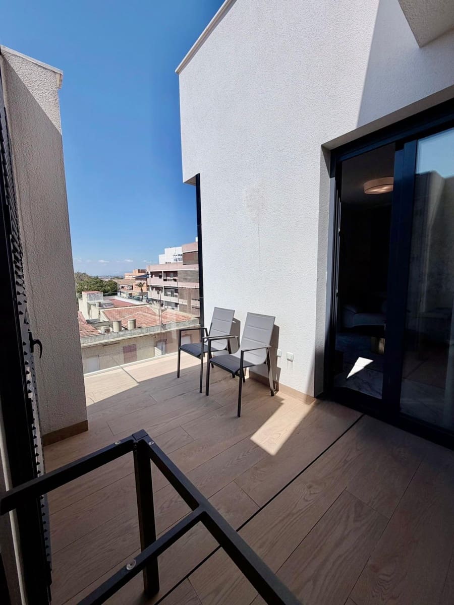 3 sypialnia Penthouse na sprzedaż w Guardamar del Segura - 460 000 € (Ref: 9818208)