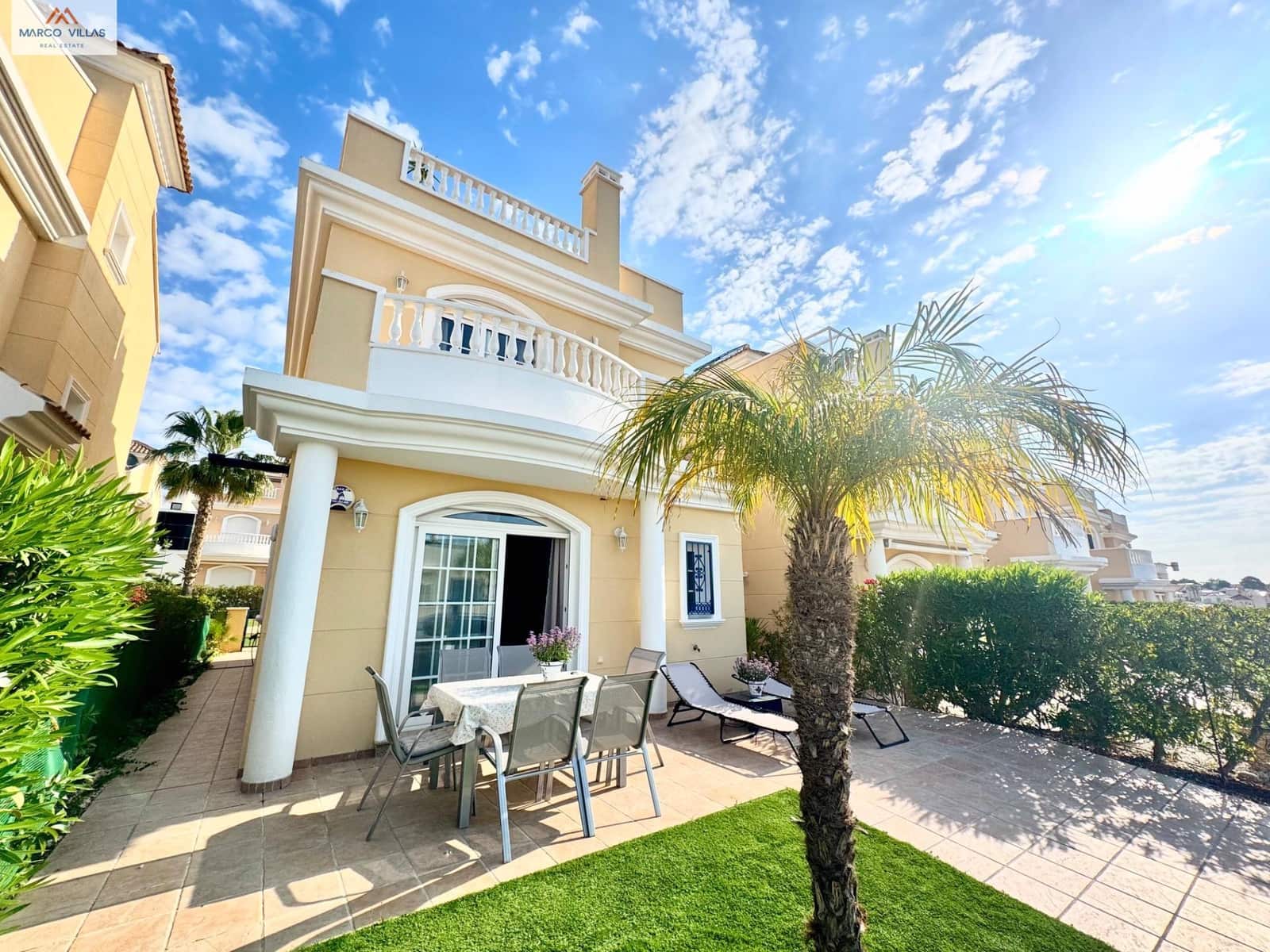 3 bedroom Villa for sale in San Fulgencio with pool garage - € 360,000 (Ref: 9820500)