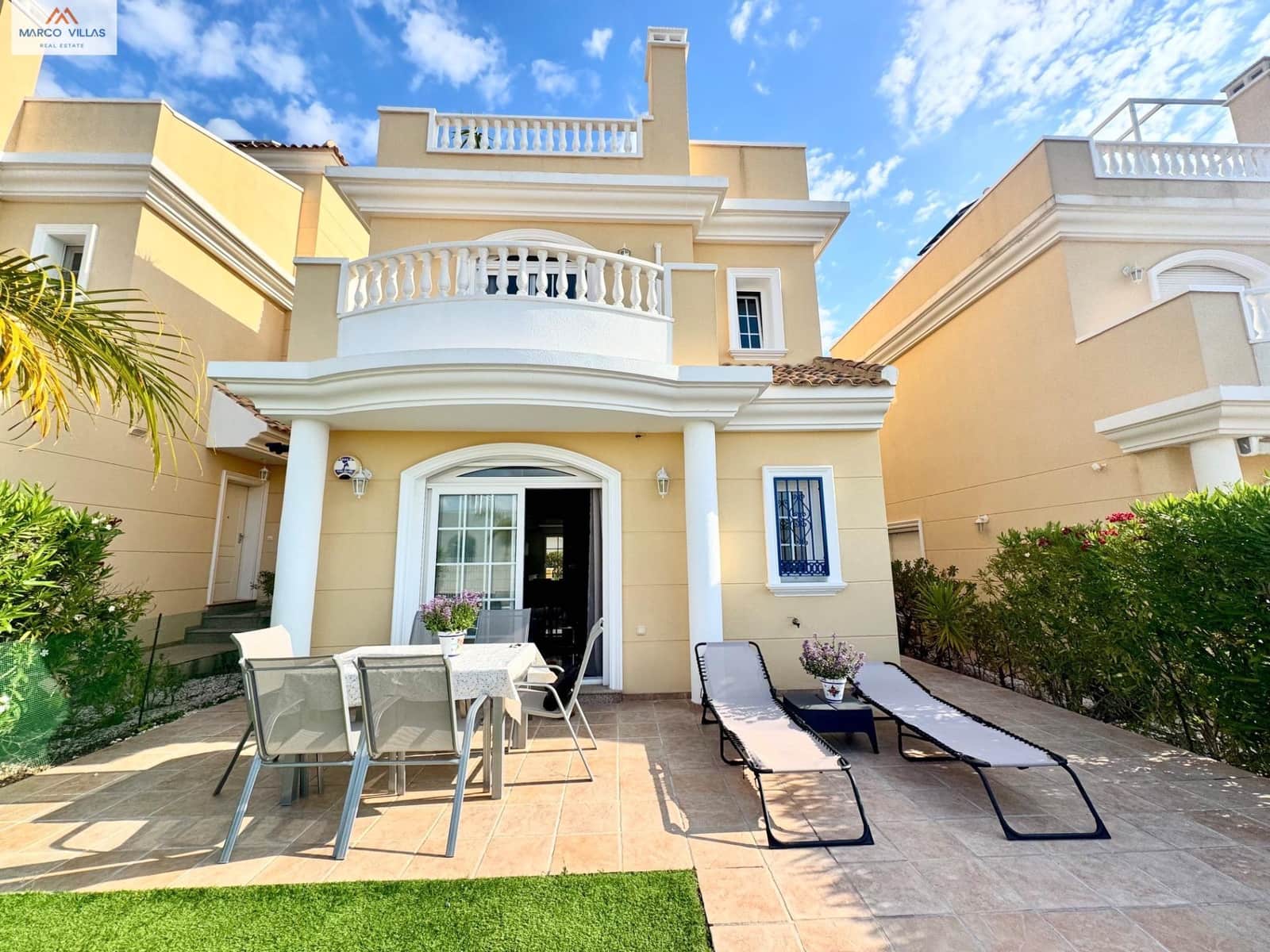 3 bedroom Villa for sale in San Fulgencio with pool garage - € 360,000 (Ref: 9820500)