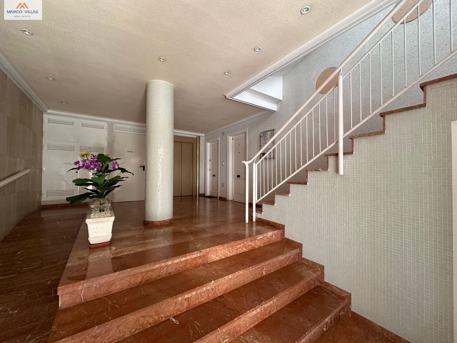 2 slaapkamer Appartement te koop in Guardamar del Segura met zwembad garage - € 177.000 (Ref: 9829093)