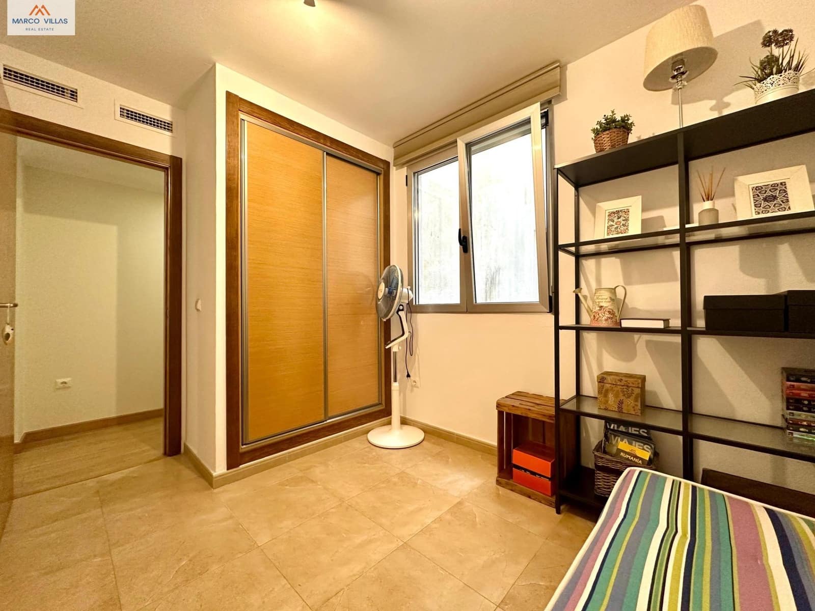 2 sovrum Lägenhet till salu i Torrevieja - 179 000 € (Ref: 9831356)