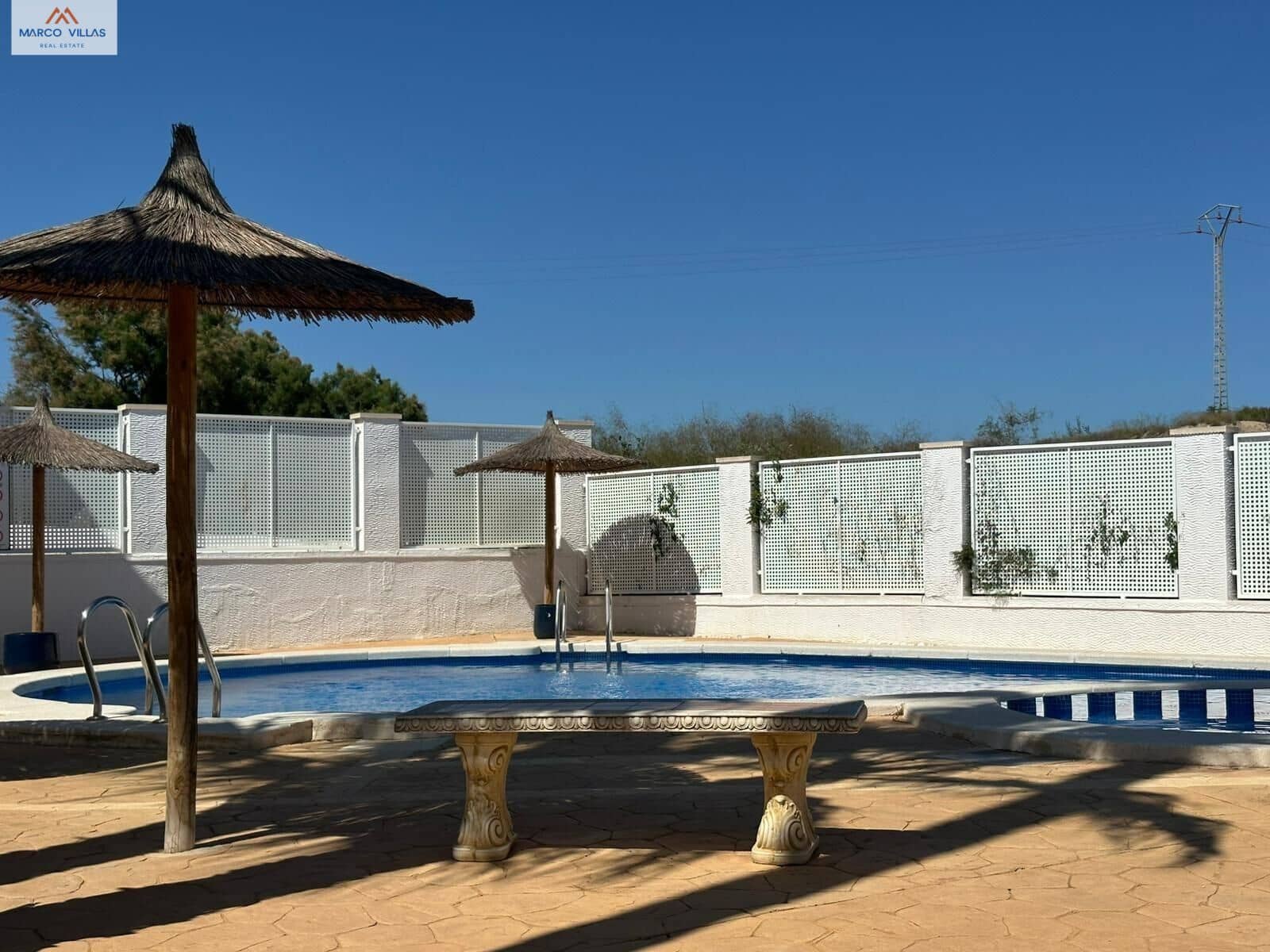 2 soveværelse Lejlighed til salg i Orihuela med swimmingpool - € 128.000 (Ref: 9831357)