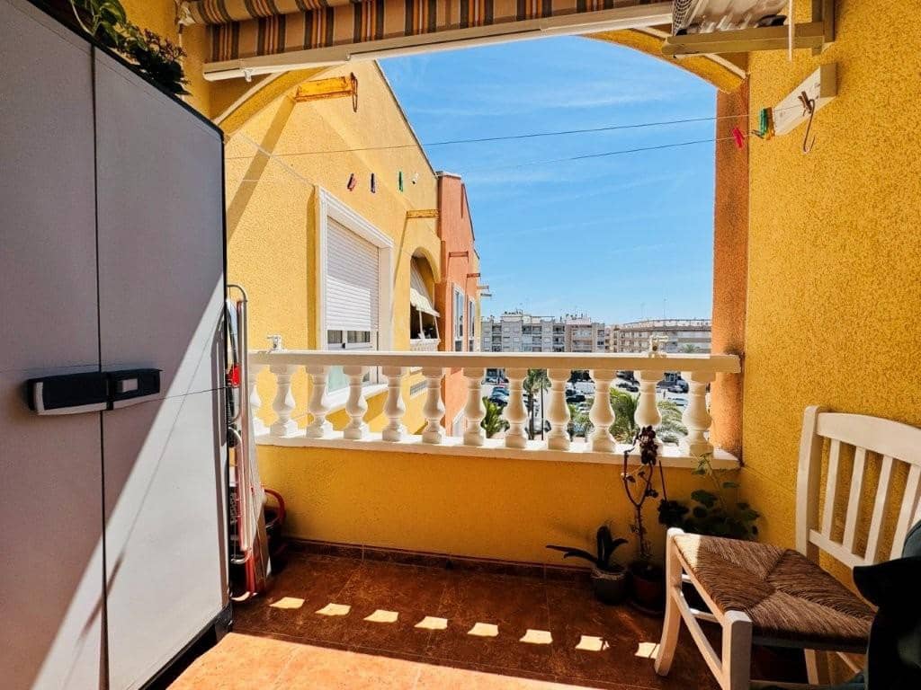 2 soverom Leilighet til salgs i Guardamar del Segura med garasje - € 169 000 (Ref: 9846238)