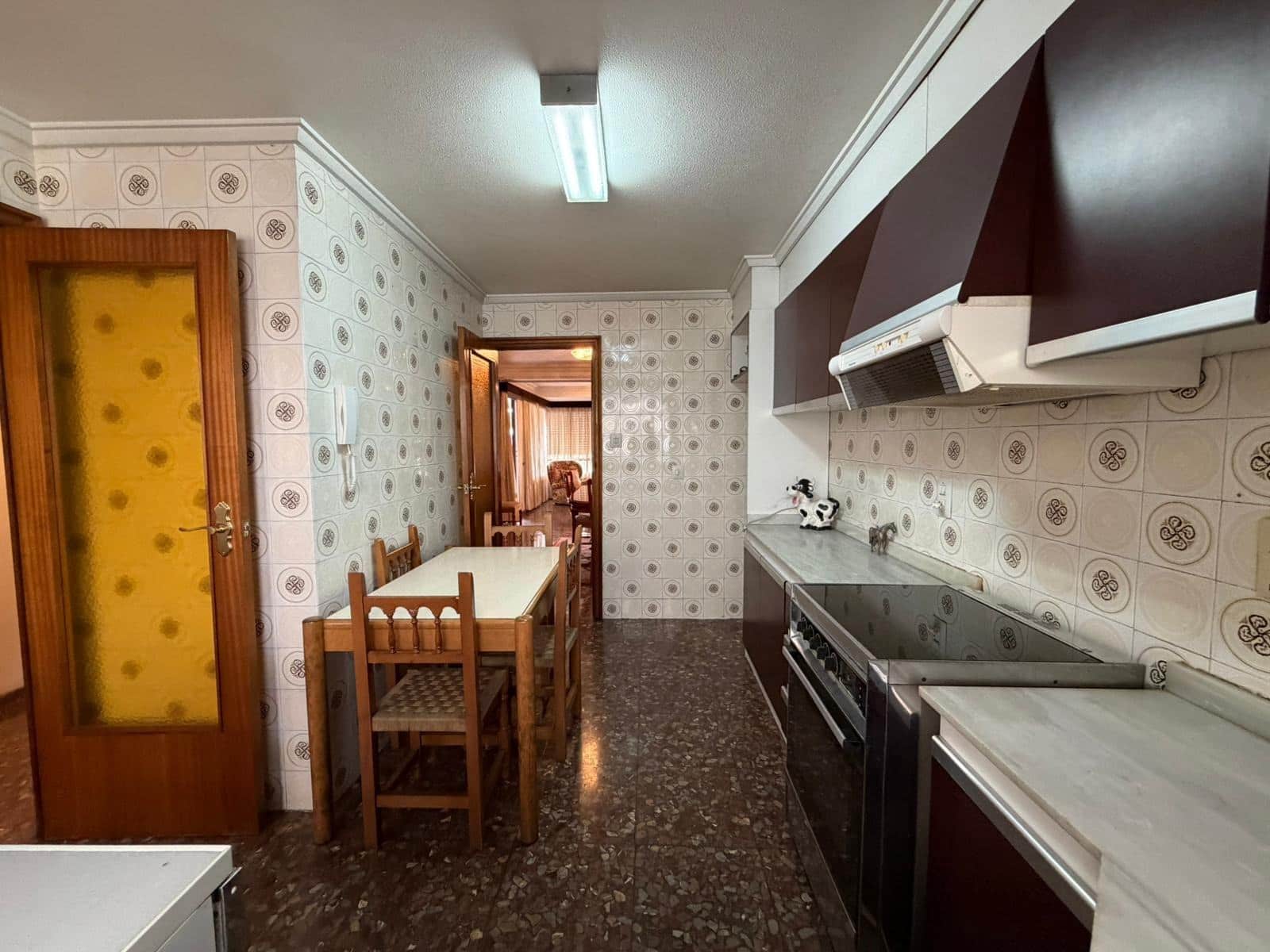 4 quarto Apartamento para venda em Elche / Elx - 198 000 € (Ref: 9878846)