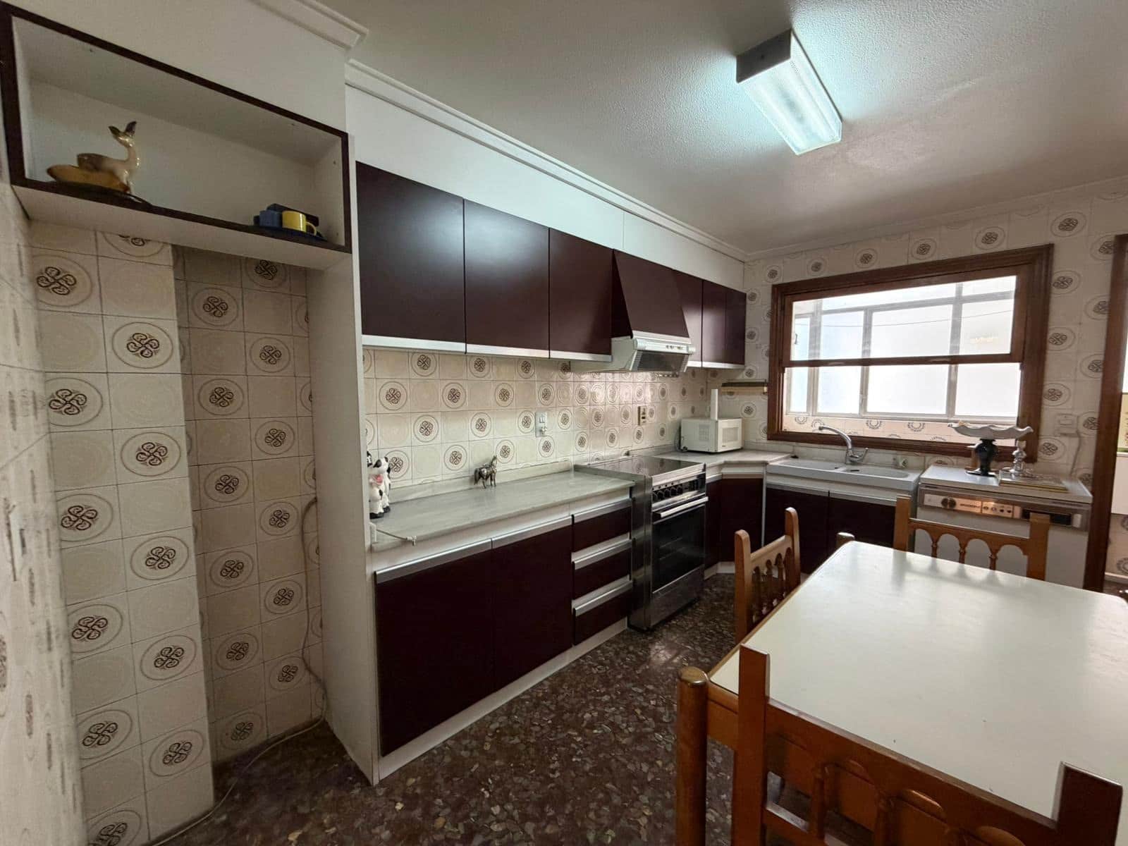 4 quarto Apartamento para venda em Elche / Elx - 198 000 € (Ref: 9878846)