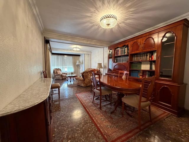 4 camera da letto Appartamento in vendita in Elche / Elx - 198.000 € (Rif: 9878846)