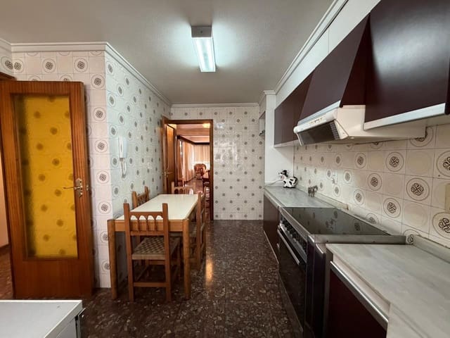 4 camera da letto Appartamento in vendita in Elche / Elx - 198.000 € (Rif: 9878846)