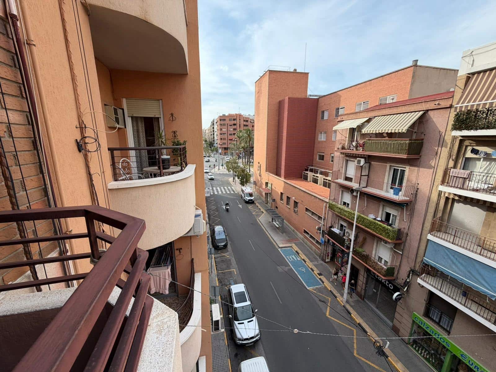 4 quarto Apartamento para venda em Elche / Elx - 198 000 € (Ref: 9878846)