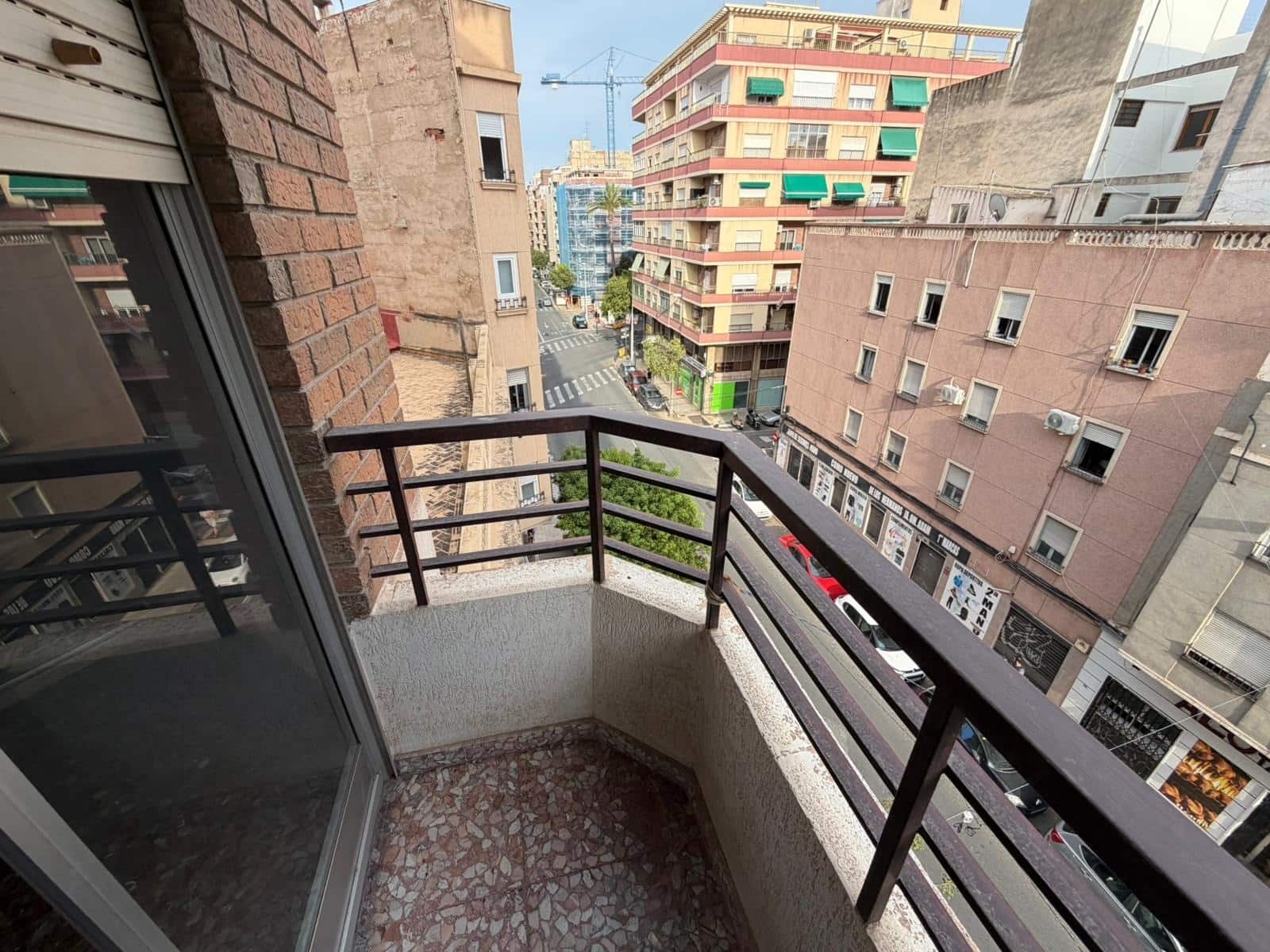 4 quarto Apartamento para venda em Elche / Elx - 198 000 € (Ref: 9878846)