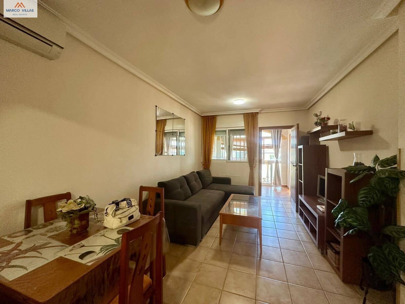 2 Zimmer Bungalow zu verkaufen in Guardamar del Segura mit Pool - 155.500 € (Ref: 9890375)