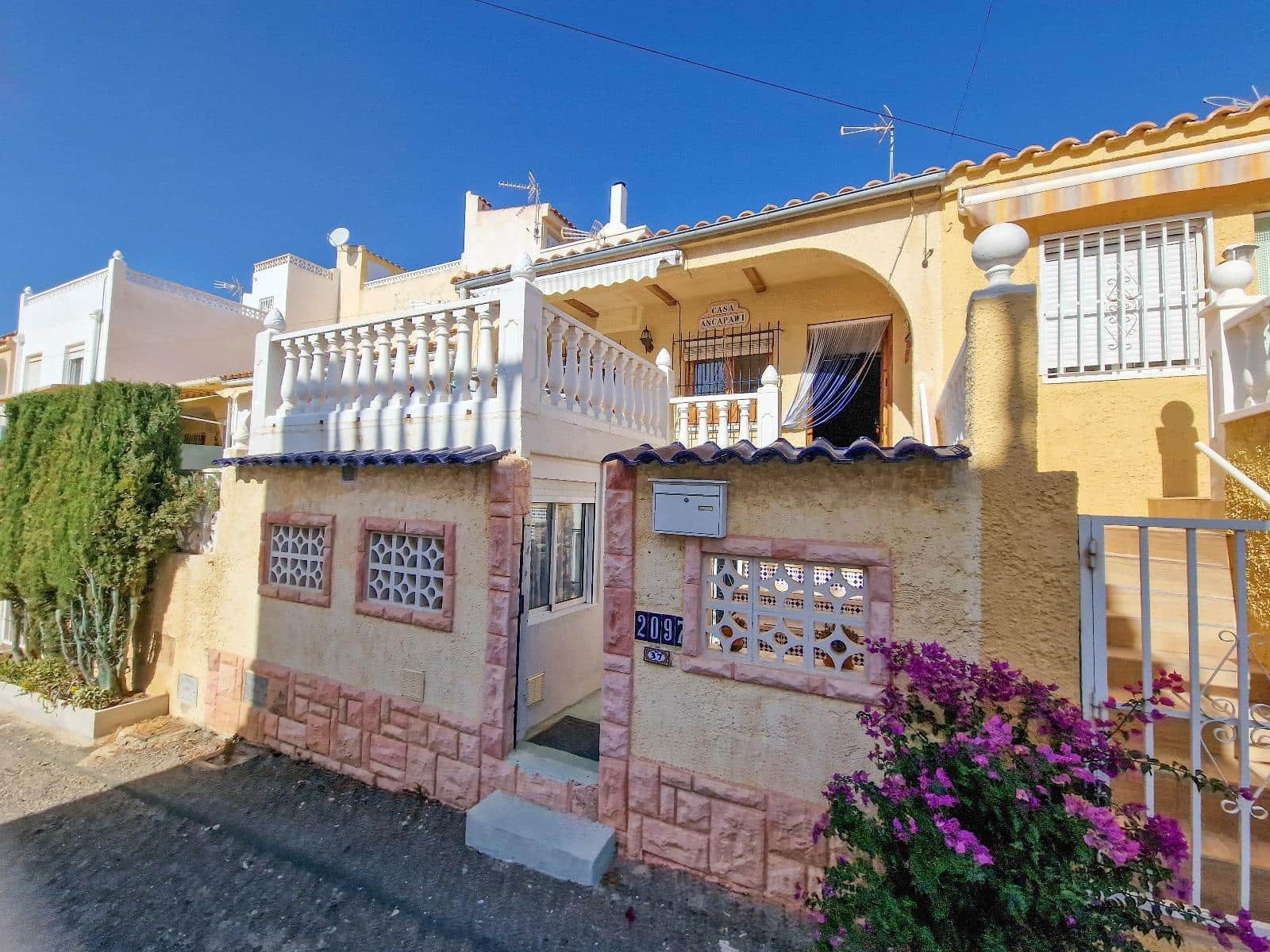 2 sovrum Radhus till salu i San Fulgencio - 99 000 € (Ref: 9892371)