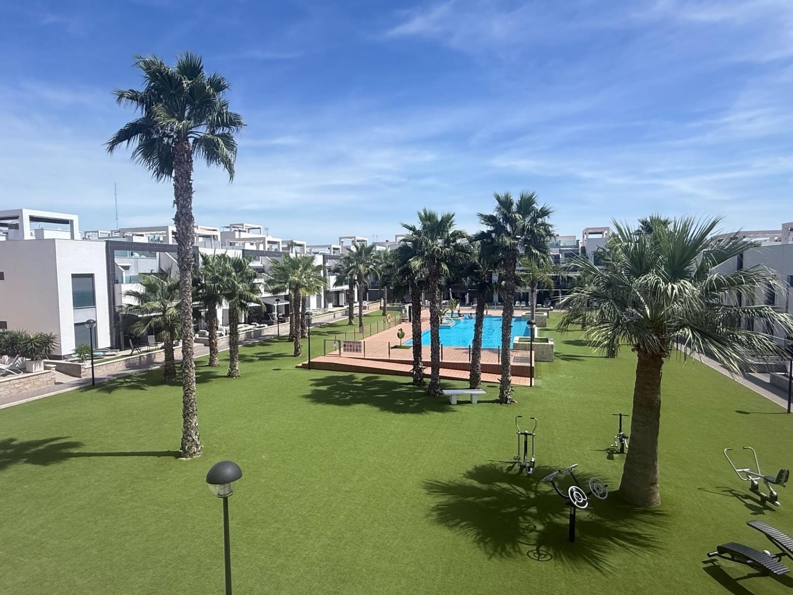 2 soverom Bungalow til salgs i El Raso med svømmebasseng - € 269 900 (Ref: 9922310)