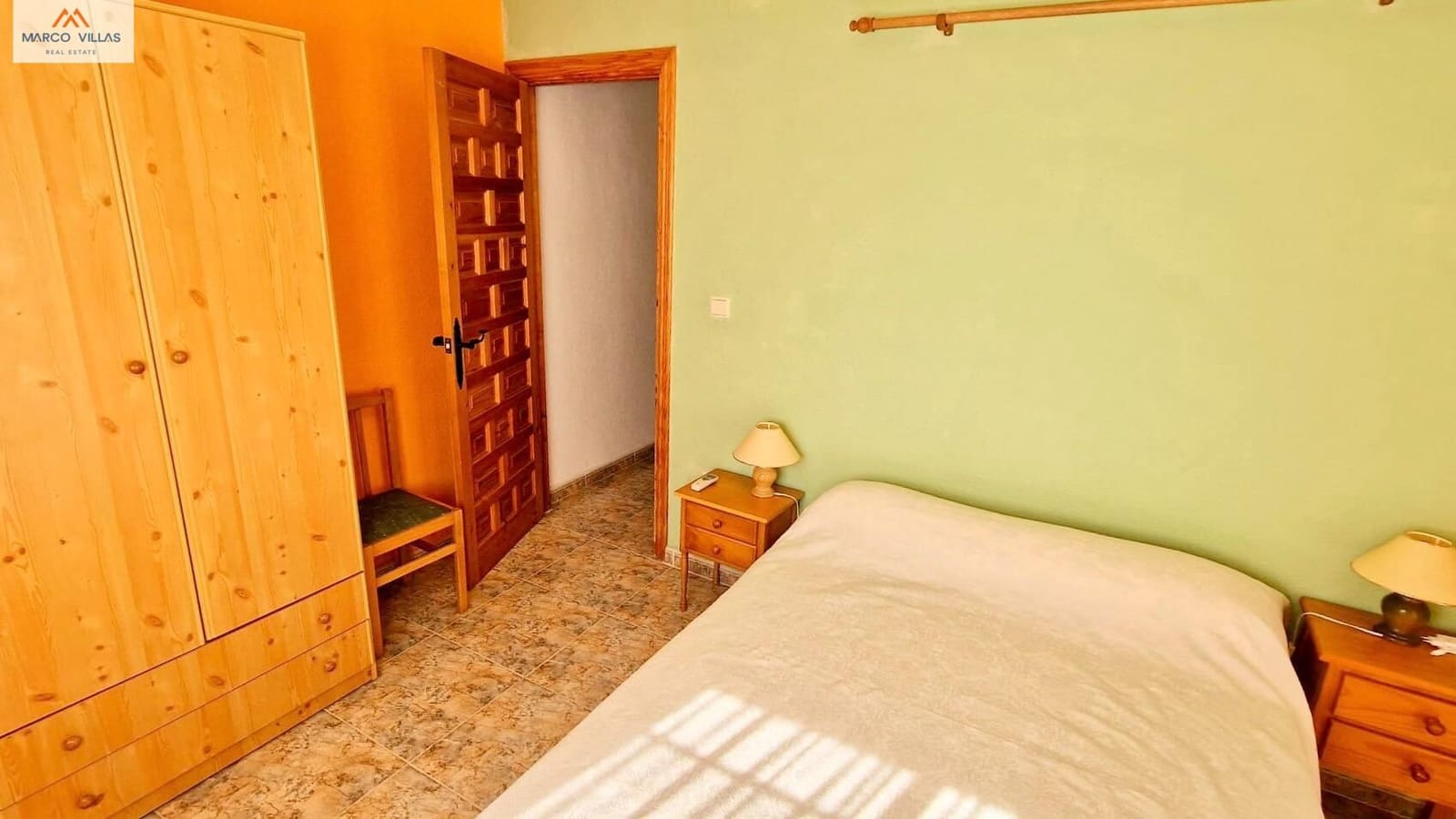 4 slaapkamer Rijtjeshuis te koop in San Fulgencio - € 150.000 (Ref: 9936403)