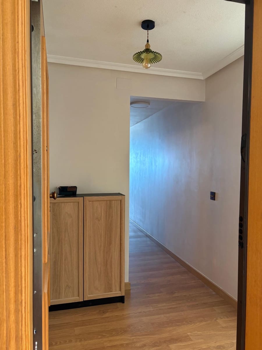 Piso de 3 habitaciones en Guardamar del Segura en venta con piscina garaje - 350.000 € (Ref: 9962698)