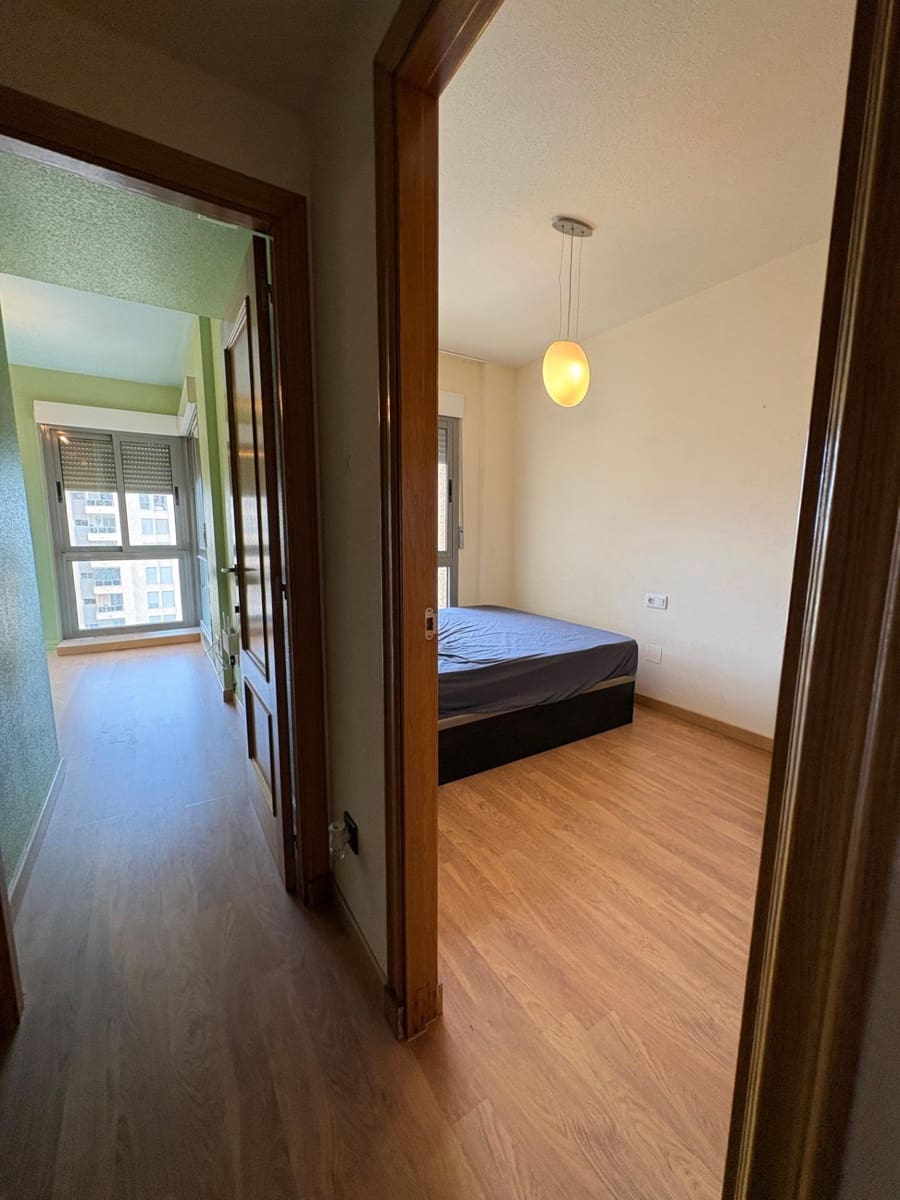 Piso de 3 habitaciones en Guardamar del Segura en venta con piscina garaje - 350.000 € (Ref: 9962698)