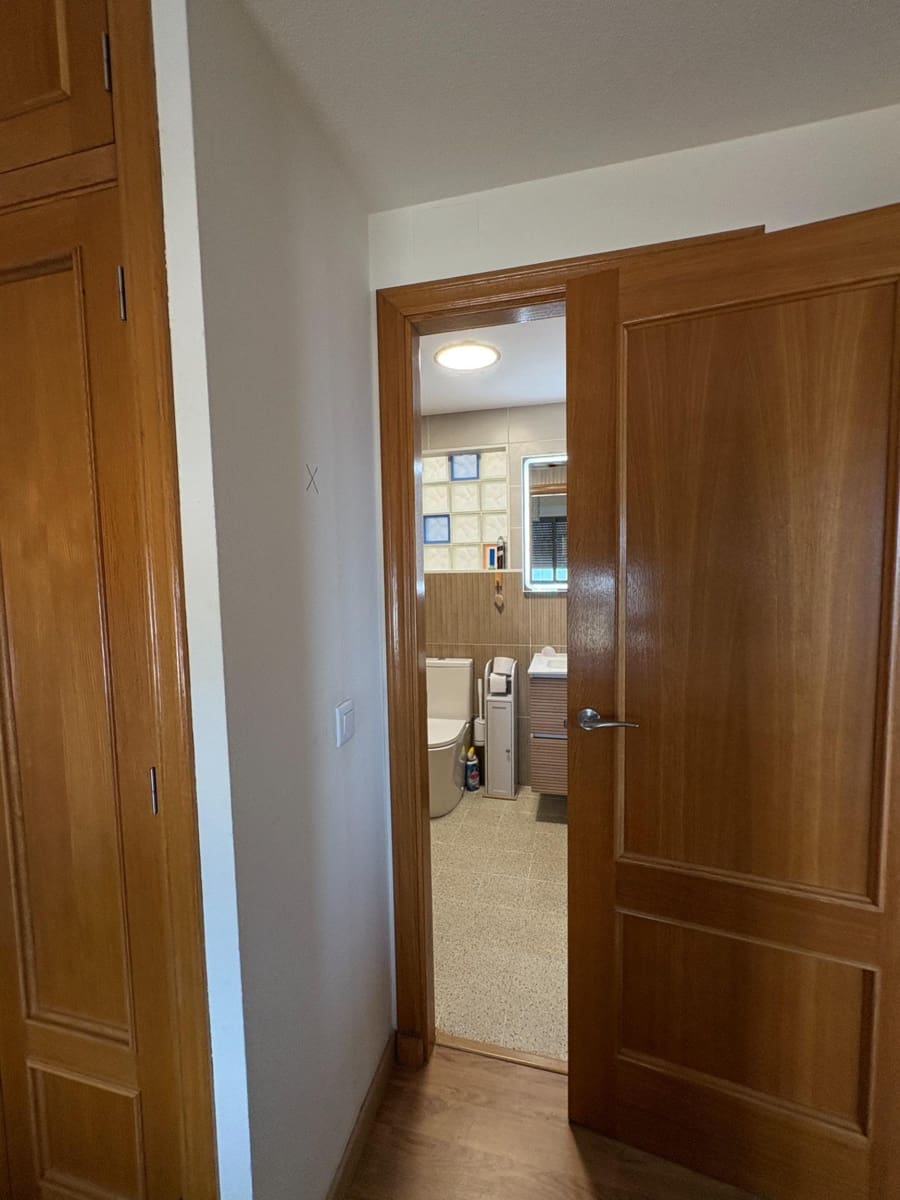 Piso de 3 habitaciones en Guardamar del Segura en venta con piscina garaje - 350.000 € (Ref: 9962698)