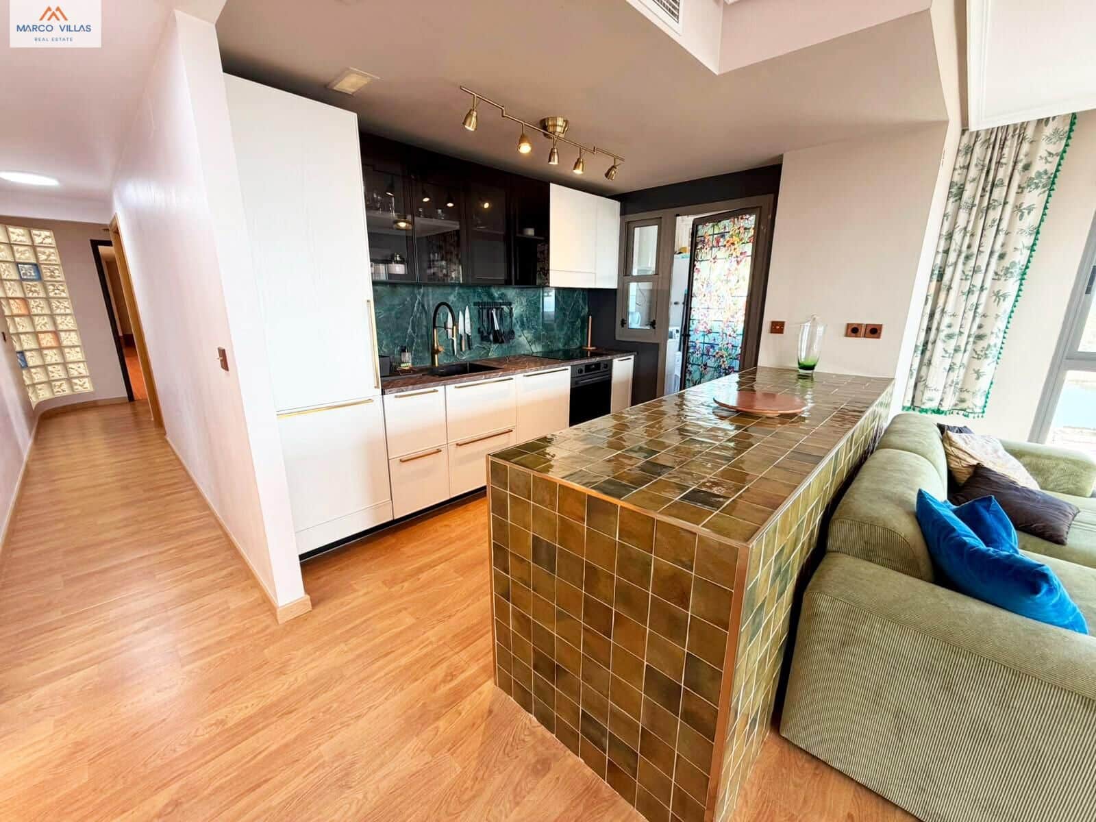 3 bedroom Flat for sale in Guardamar del Segura with pool garage - € 350,000 (Ref: 9962698)