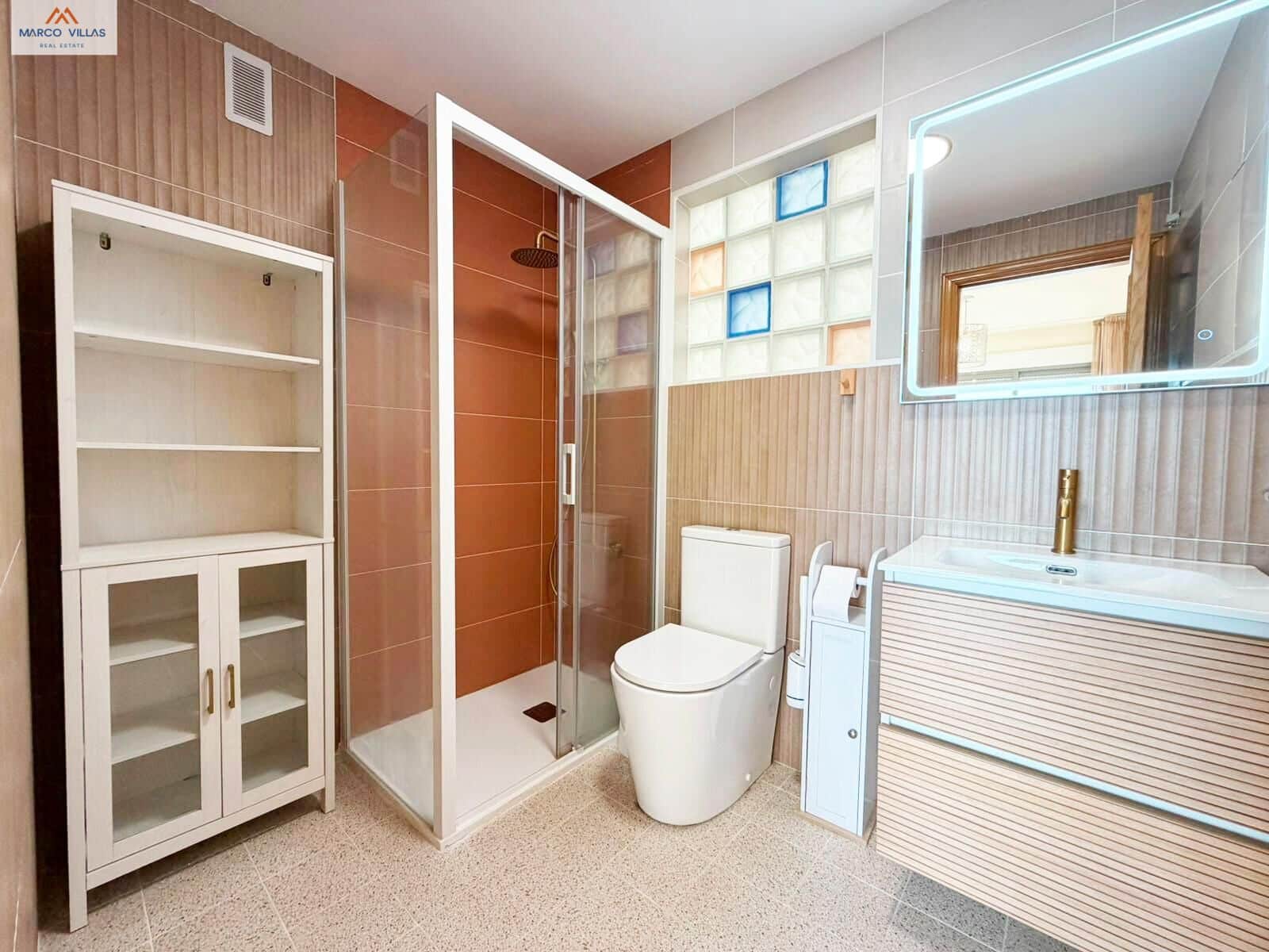 3 bedroom Flat for sale in Guardamar del Segura with pool garage - € 350,000 (Ref: 9962698)