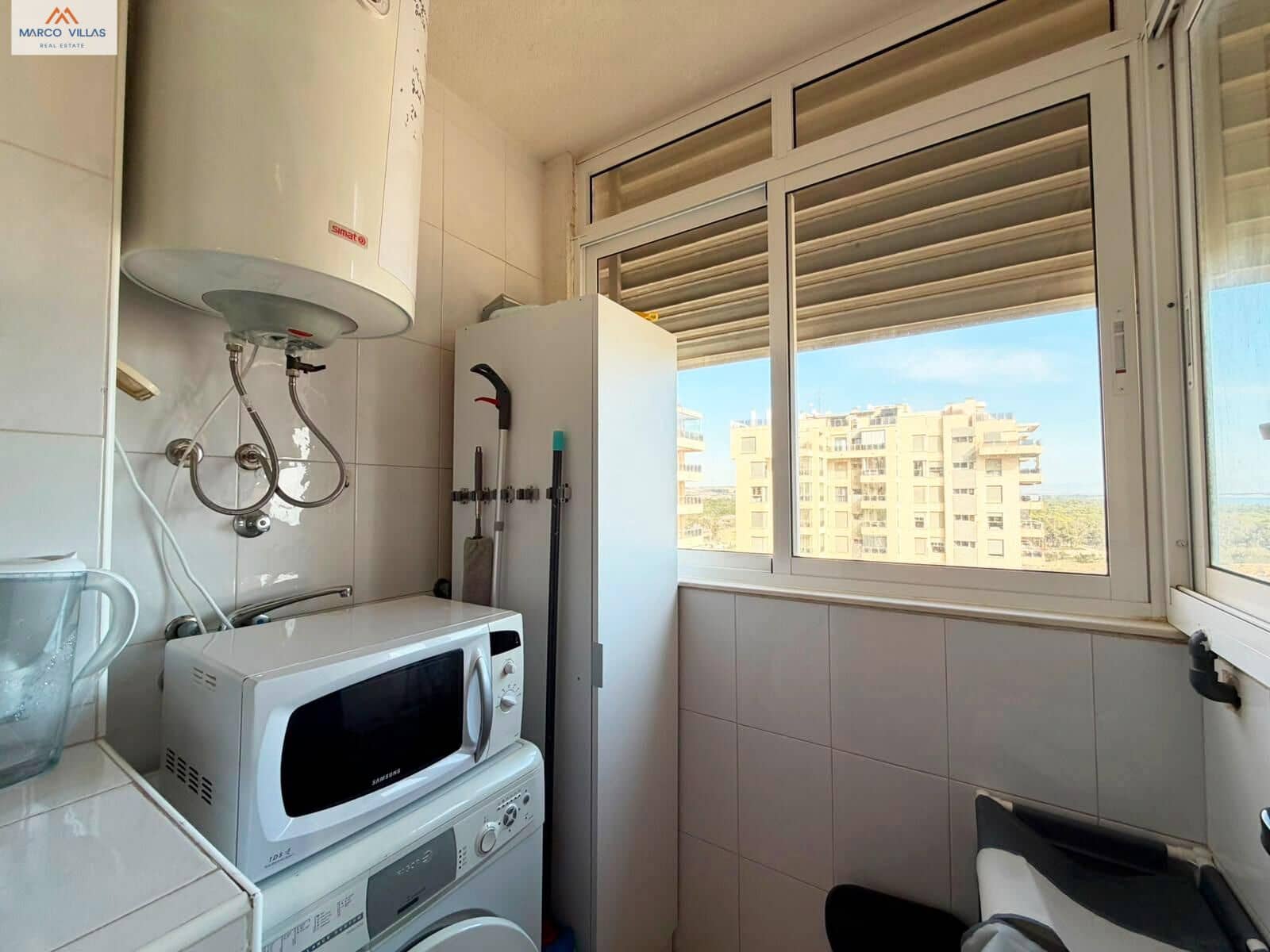 3 bedroom Flat for sale in Guardamar del Segura with pool garage - € 350,000 (Ref: 9962698)
