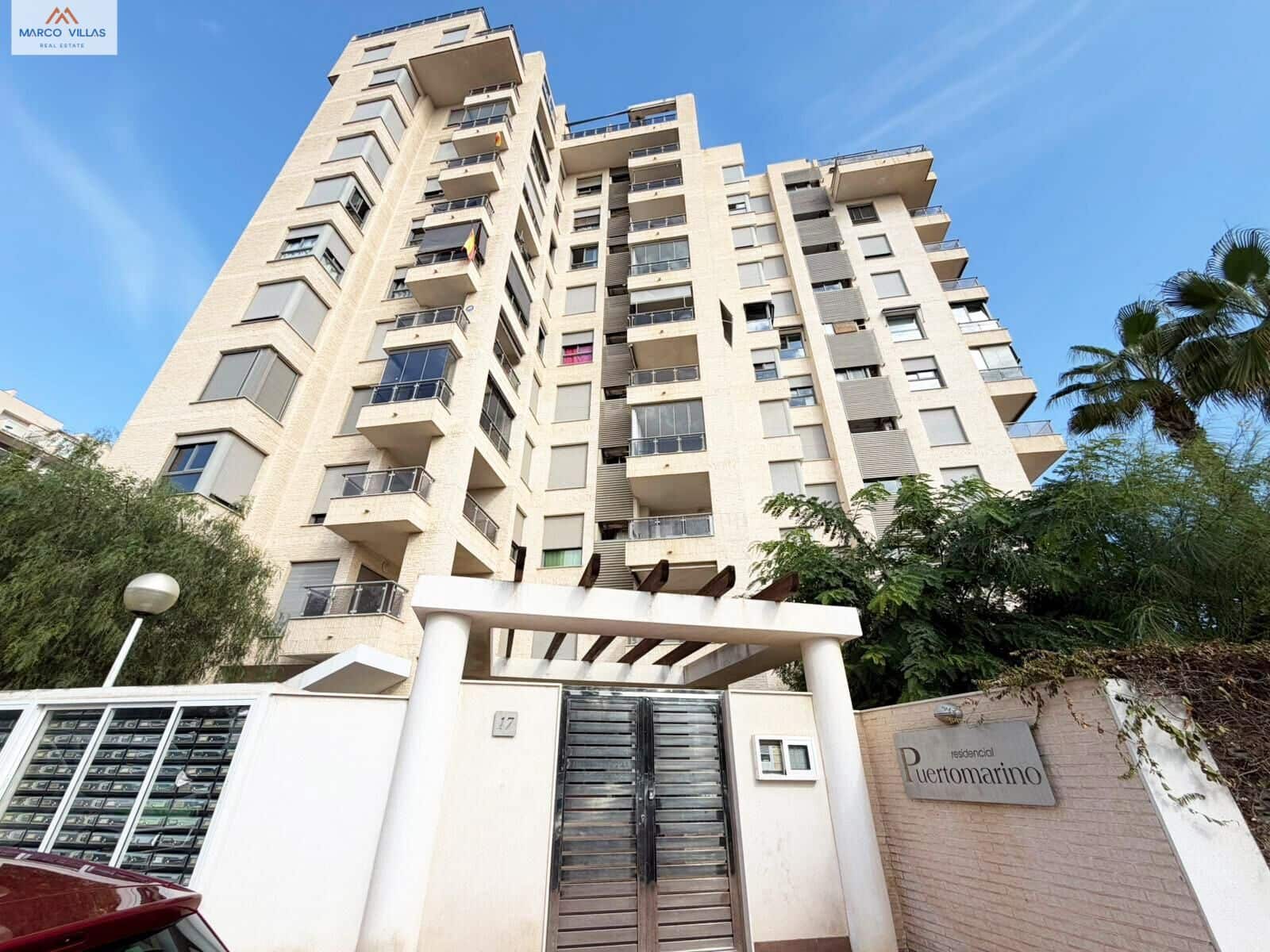 3 bedroom Flat for sale in Guardamar del Segura with pool garage - € 350,000 (Ref: 9962698)