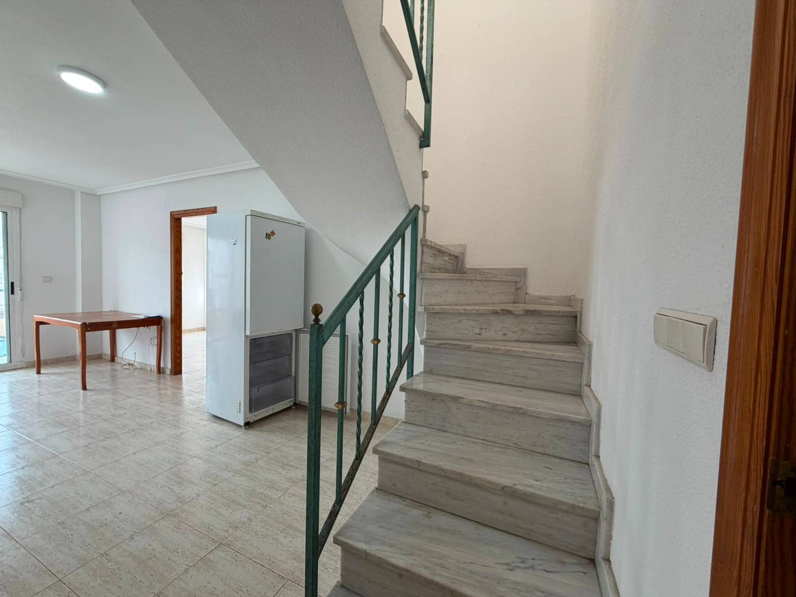 Ático de 3 habitaciones en Guardamar del Segura en venta - 282.000 € (Ref: 9975433)