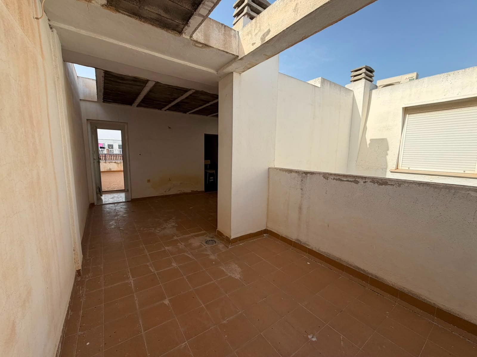 Ático de 3 habitaciones en Guardamar del Segura en venta - 282.000 € (Ref: 9975433)