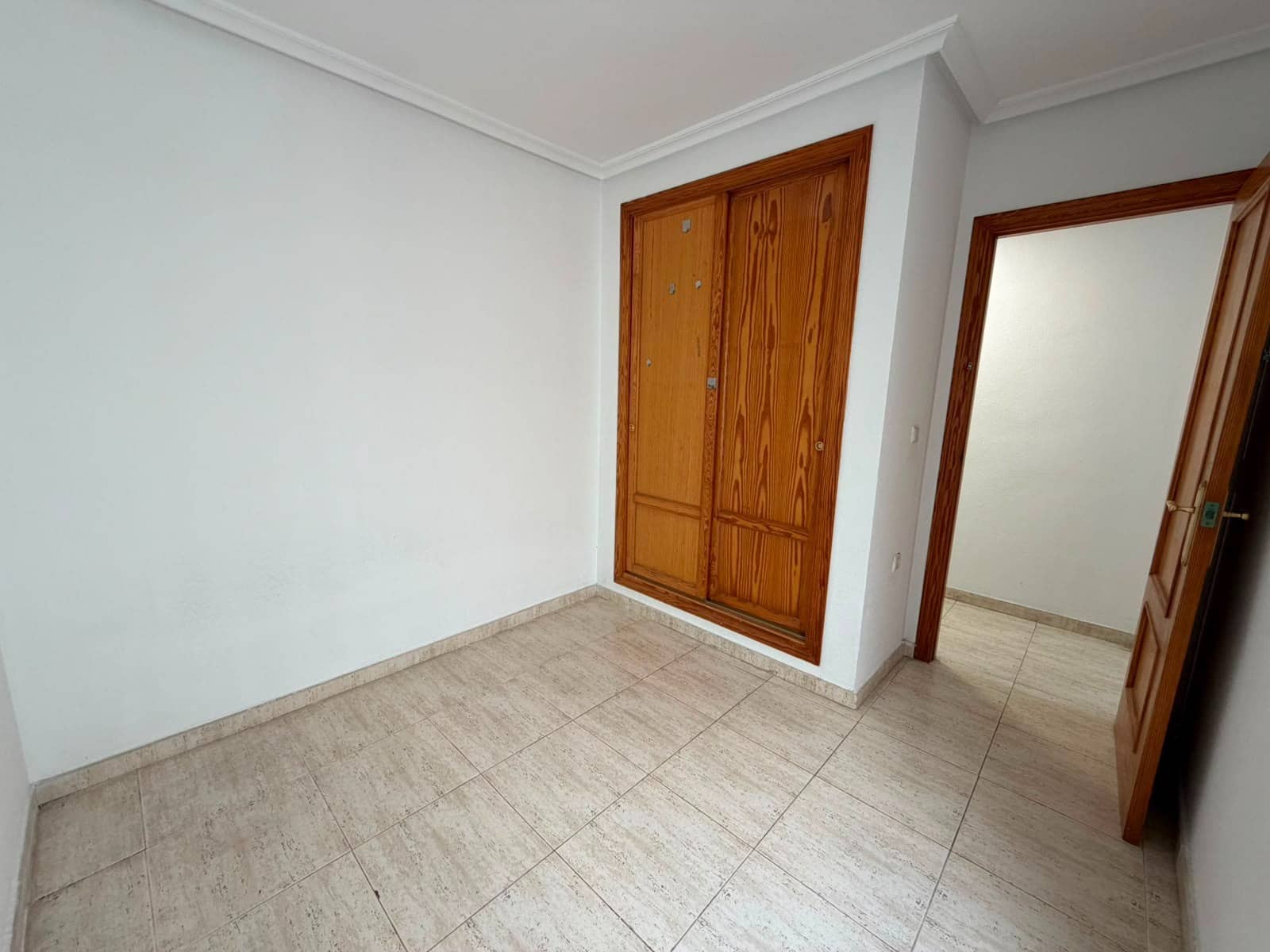 Ático de 3 habitaciones en Guardamar del Segura en venta - 282.000 € (Ref: 9975433)