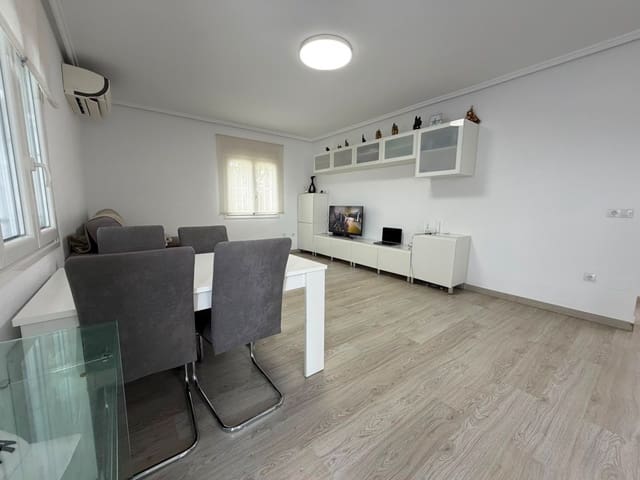 4 soveværelse Villa til salg i Ciudad Quesada, Rojales med swimmingpool garage - € 470.000 (Ref: 9975434)