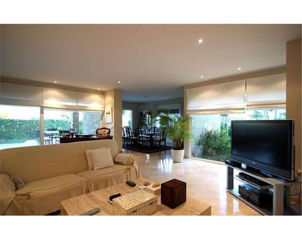 5 soveværelse Villa til salg i Campolivar med swimmingpool garage - € 1.250.000 (Ref: 2484769)