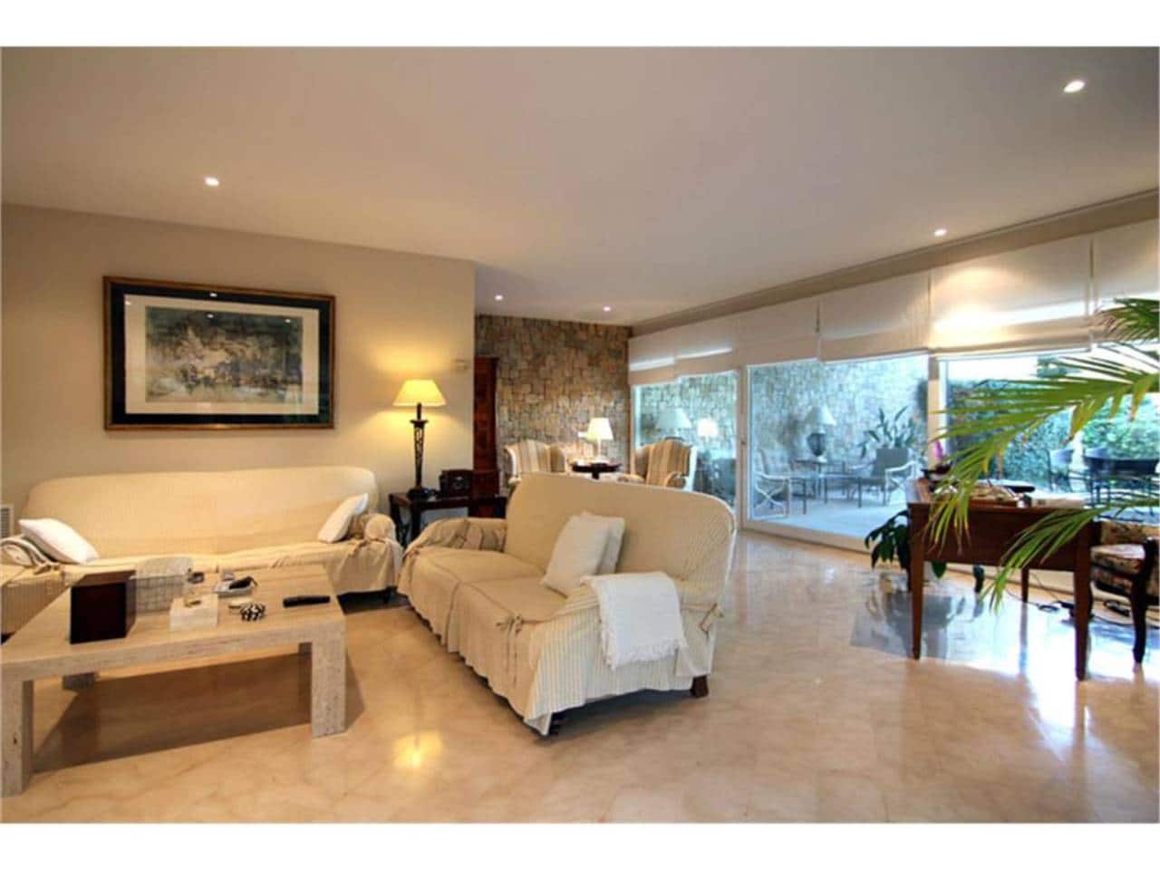 5 soveværelse Villa til salg i Campolivar med swimmingpool garage - € 1.250.000 (Ref: 2484769)