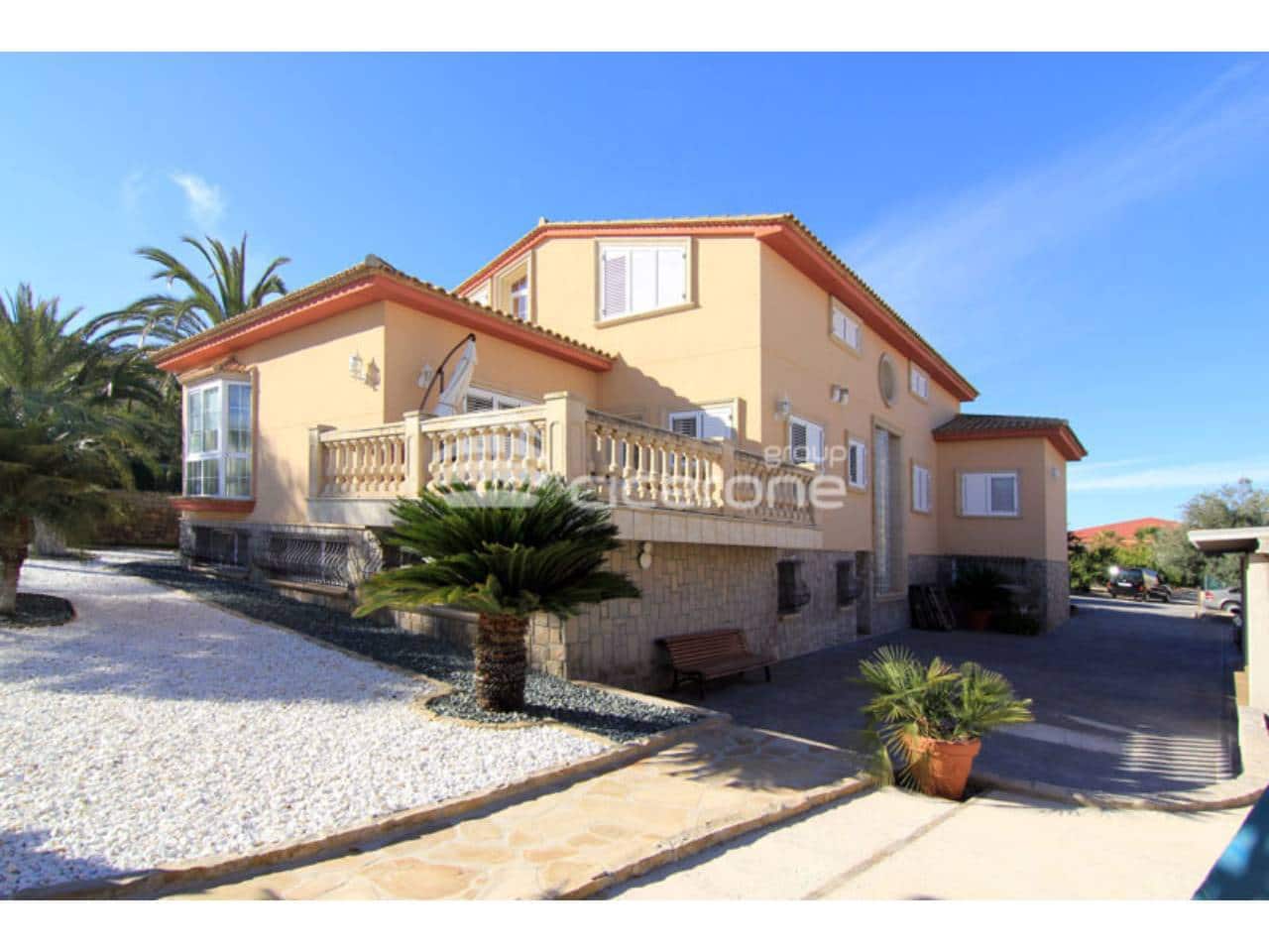 4 soveværelse Villa til salg i Benaguasil med swimmingpool garage - € 850.000 (Ref: 2792662)