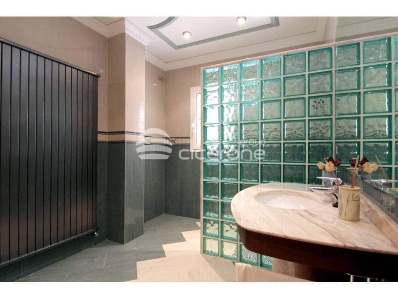 4 soveværelse Villa til salg i Benaguasil med swimmingpool garage - € 850.000 (Ref: 2792662)