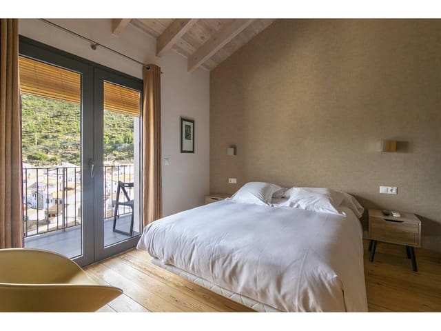 9 Zimmer Villa zu verkaufen in Chulilla mit Pool - 1.000.000 € (Ref: 5833836)