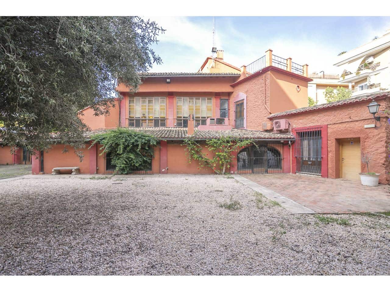 9 soveværelse Hotel til salg i Xativa - € 700.000 (Ref: 6366385)