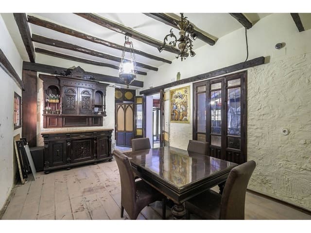 9 bedroom Hotel for sale in Xàtiva - € 700,000 (Ref: 6366385)