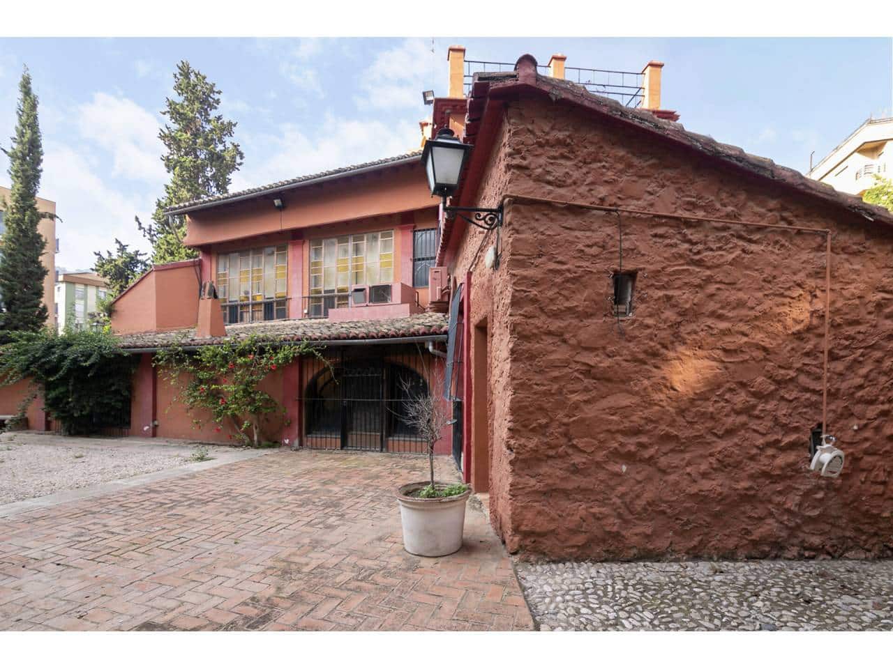 9 soveværelse Hotel til salg i Xativa - € 700.000 (Ref: 6366385)