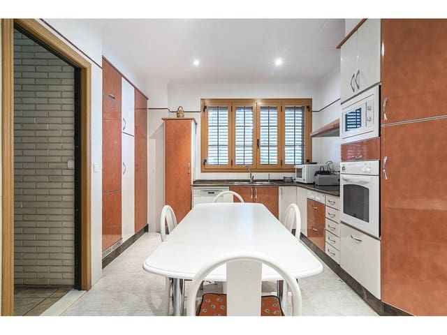 5 slaapkamer Villa te koop in Cullera met garage - € 1.200.000 (Ref: 6366387)