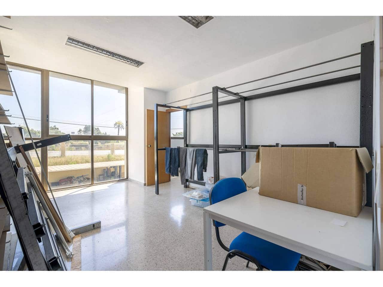 Entreprise à vendre à Paterna - 1 500 000 € (Ref: 6923703)