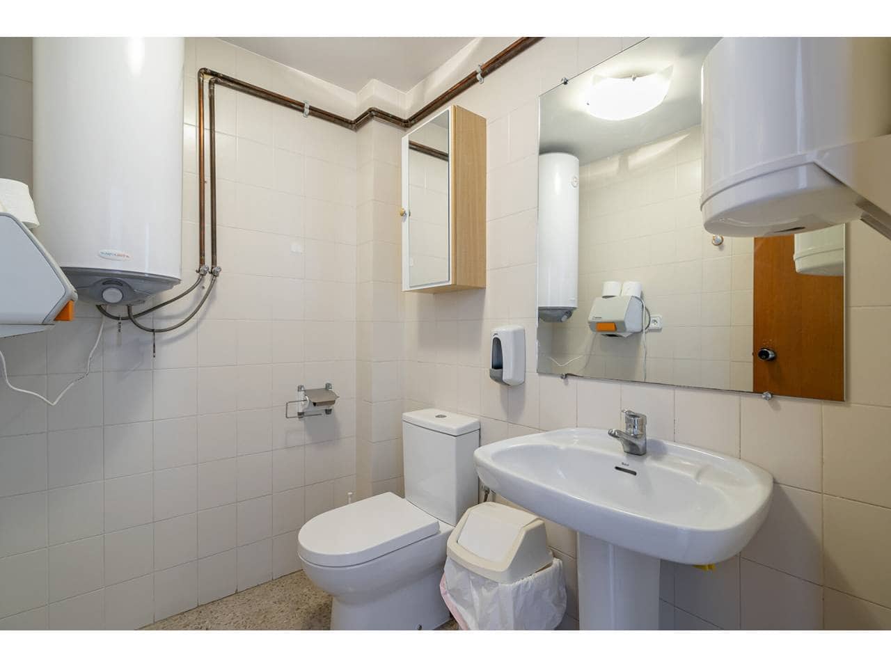 Entreprise à vendre à Paterna - 1 500 000 € (Ref: 6923703)