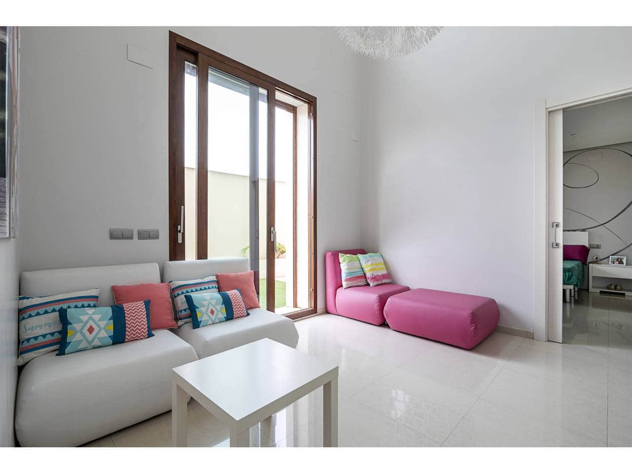 7 soverom Villa til salgs i Algemesi med svømmebasseng garasje - € 1 175 000 (Ref: 7115560)