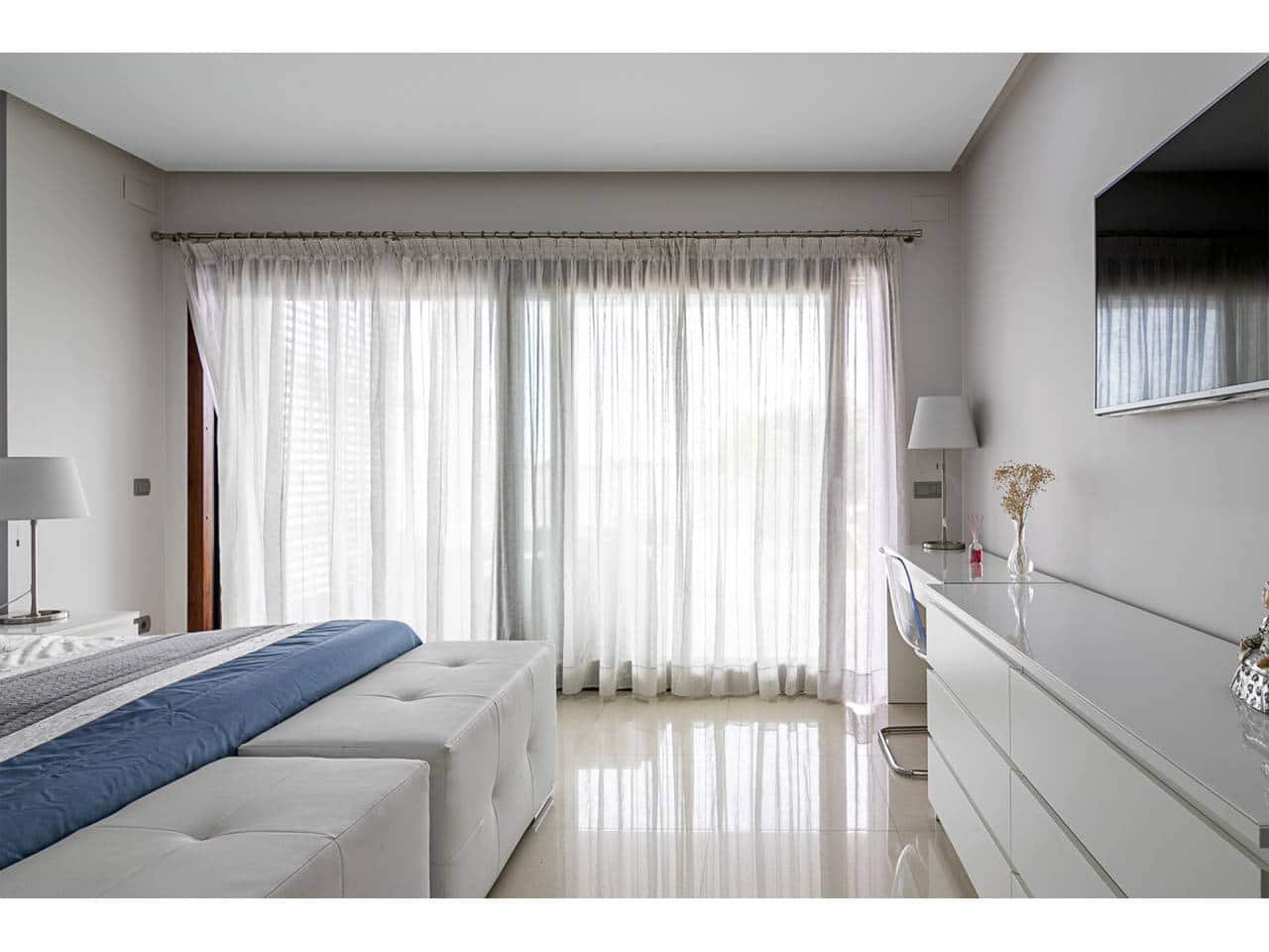 7 soverom Villa til salgs i Algemesi med svømmebasseng garasje - € 1 175 000 (Ref: 7115560)