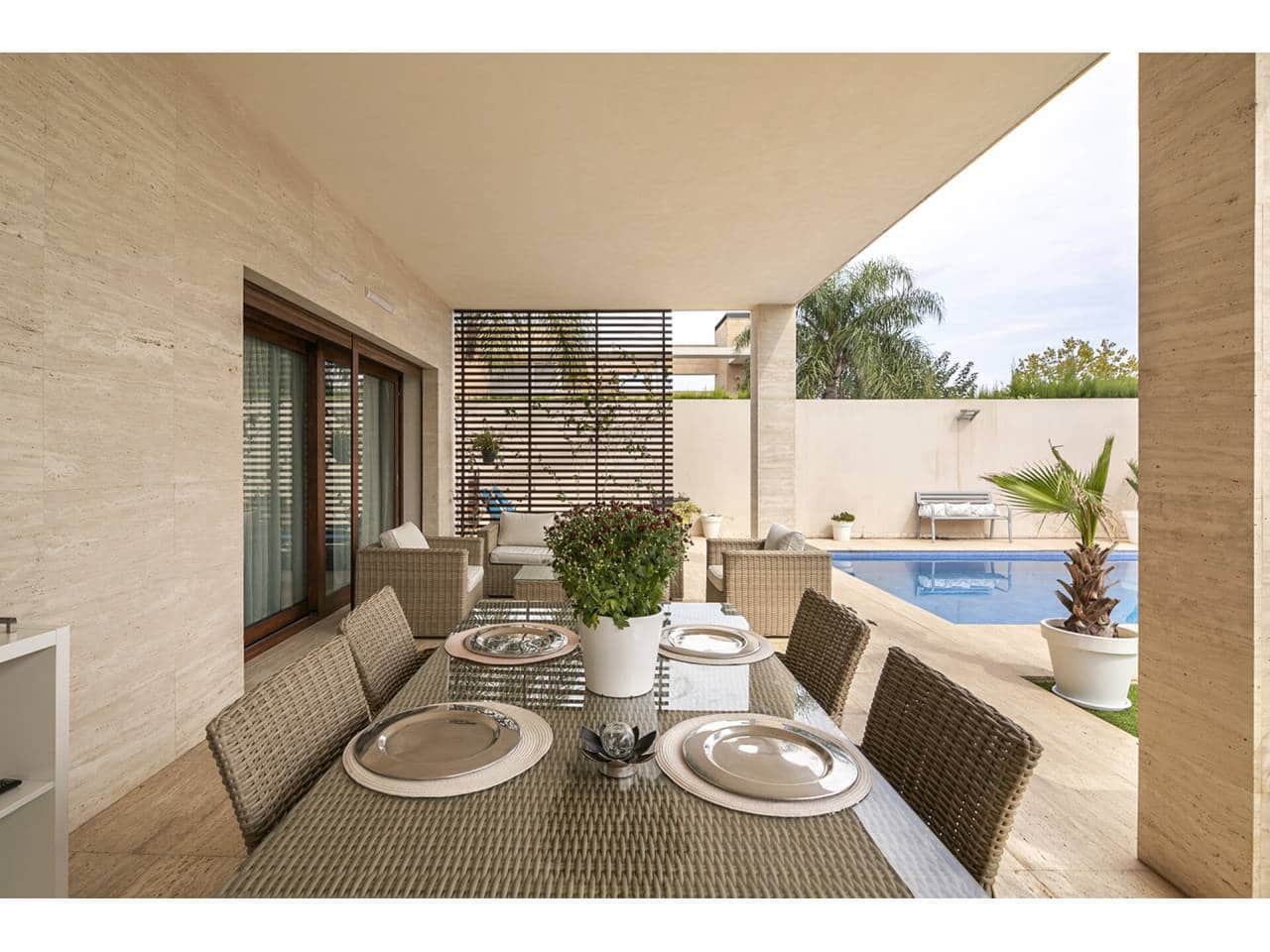 7 soverom Villa til salgs i Algemesi med svømmebasseng garasje - € 1 175 000 (Ref: 7115560)