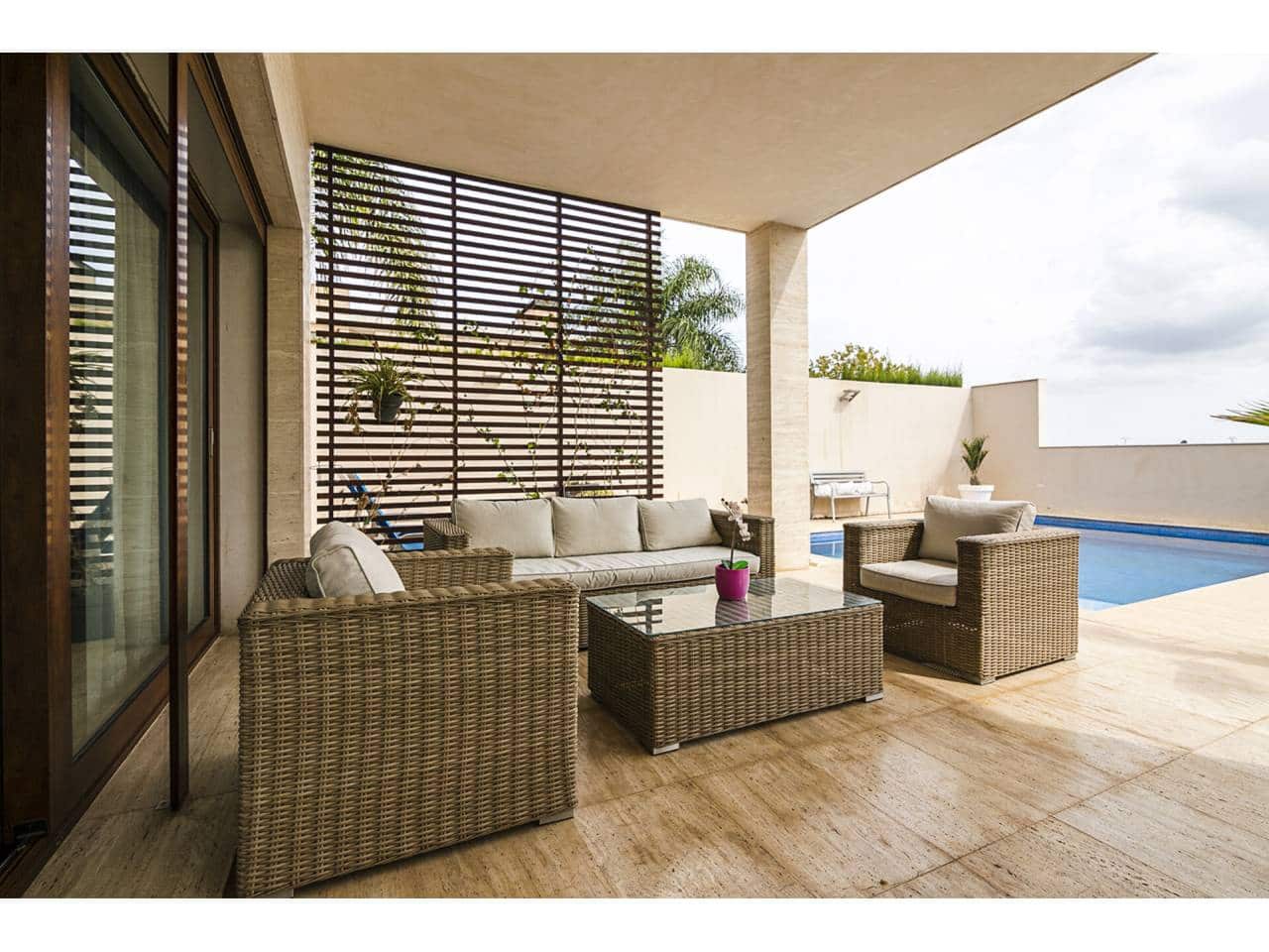 7 soverom Villa til salgs i Algemesi med svømmebasseng garasje - € 1 175 000 (Ref: 7115560)