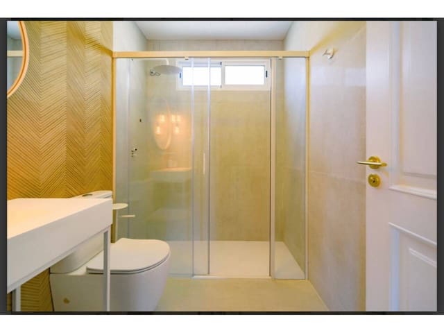 5 bedroom Penthouse for sale in Sant Francesc, Valencia city with garage - € 1,800,000 (Ref: 7399129)