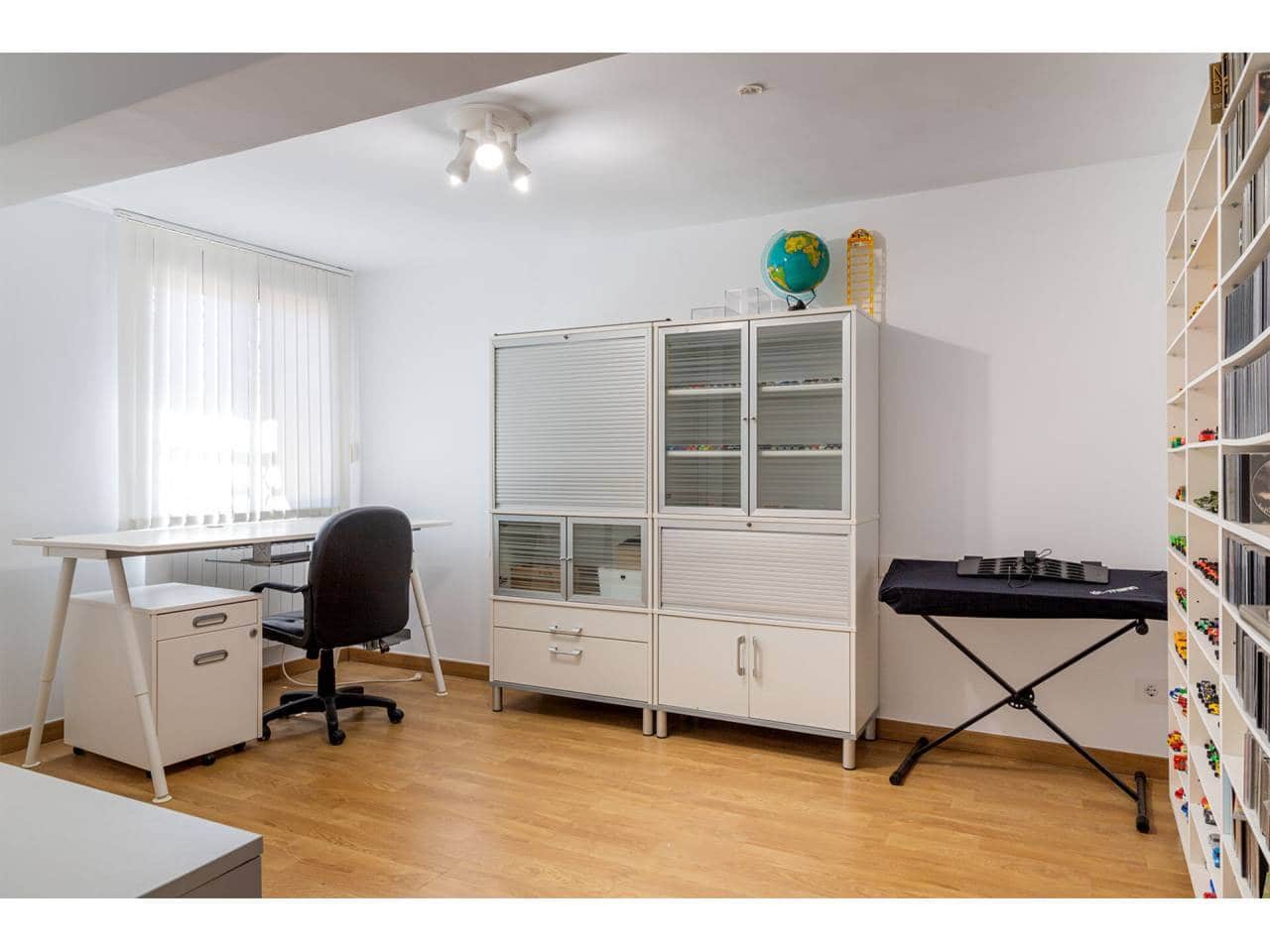 4 soveværelse Villa til salg i Godelleta med swimmingpool garage - € 495.000 (Ref: 7533107)