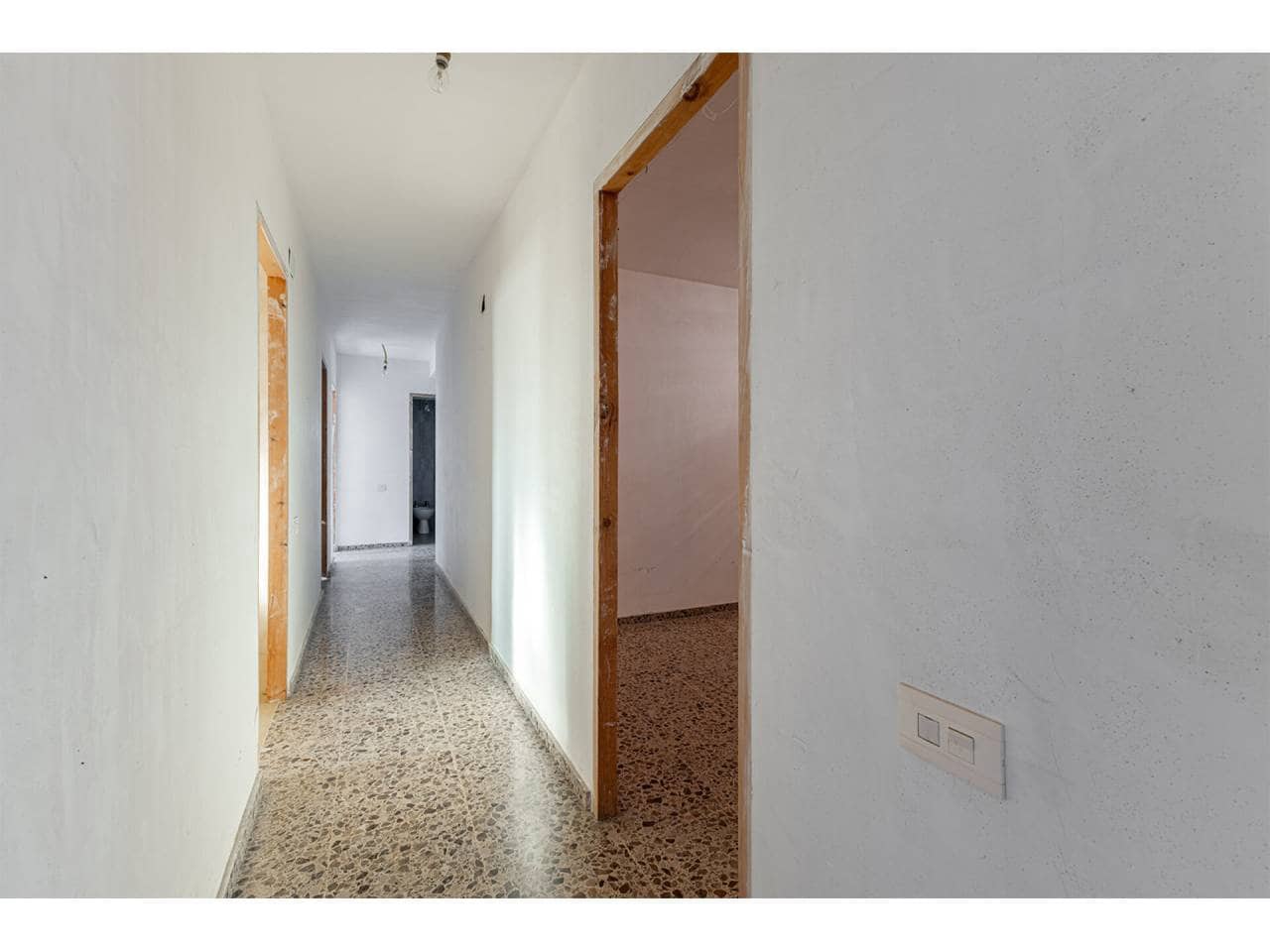 5 chambre Finca/Maison de Campagne à vendre à Ontinyent avec garage - 370 000 € (Ref: 8084942)