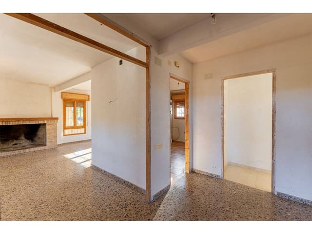 5 soveværelse Finca/Landehus til salg i Ontinyent med garage - € 370.000 (Ref: 8084942)