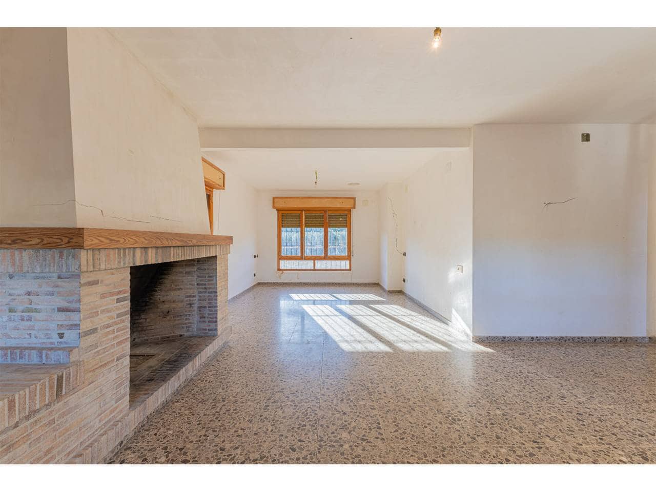 5 chambre Finca/Maison de Campagne à vendre à Ontinyent avec garage - 370 000 € (Ref: 8084942)