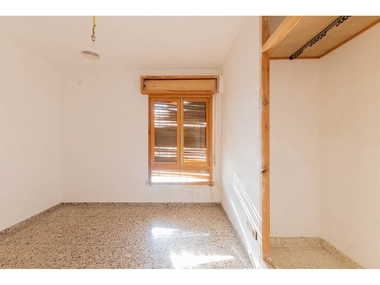 5 chambre Finca/Maison de Campagne à vendre à Ontinyent avec garage - 370 000 € (Ref: 8084942)