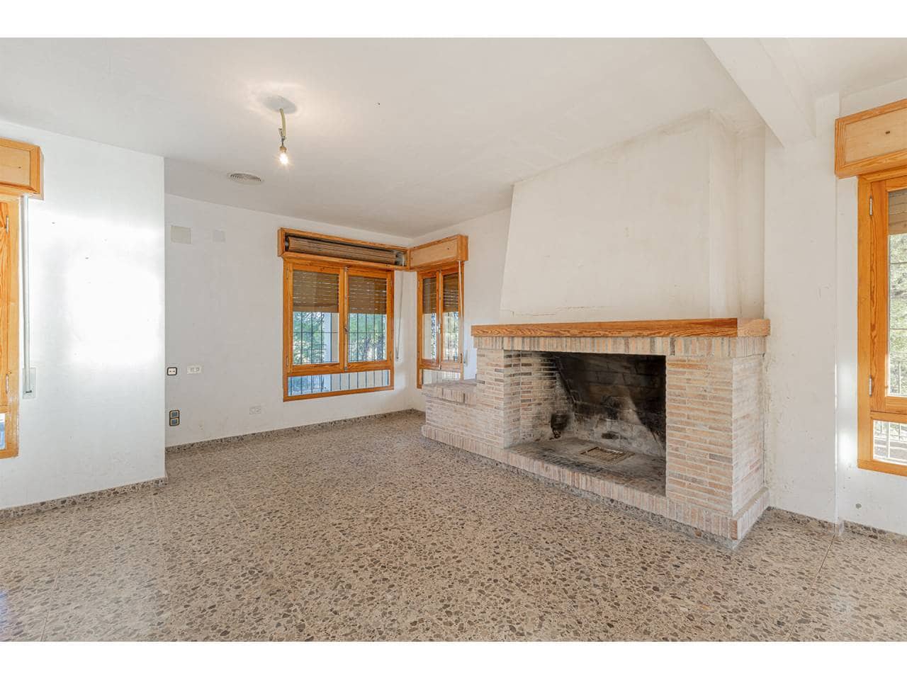 5 chambre Finca/Maison de Campagne à vendre à Ontinyent avec garage - 370 000 € (Ref: 8084942)